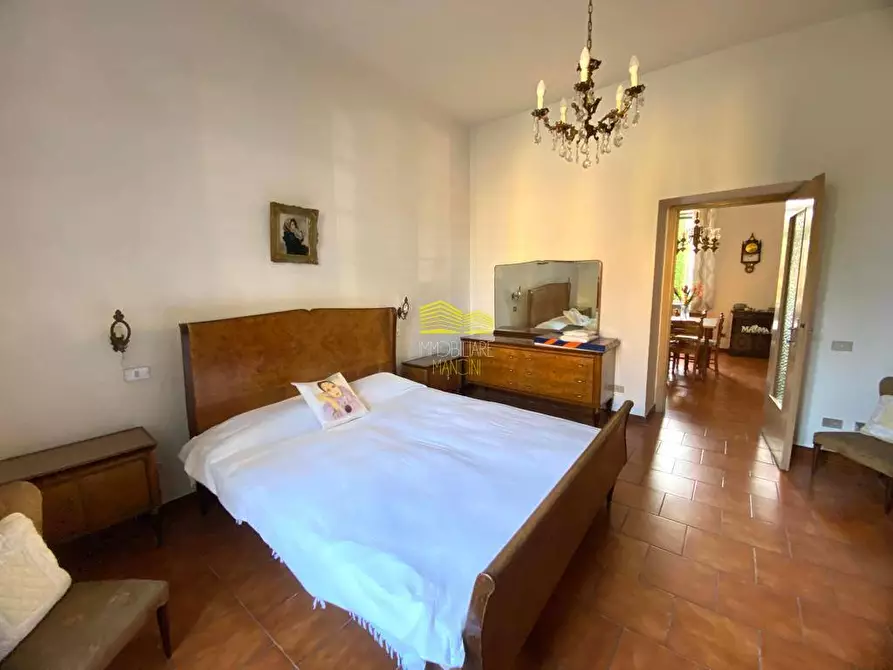 Immagine 20 di Camera in vendita  in via Garibaldi a Capriate San Gervasio