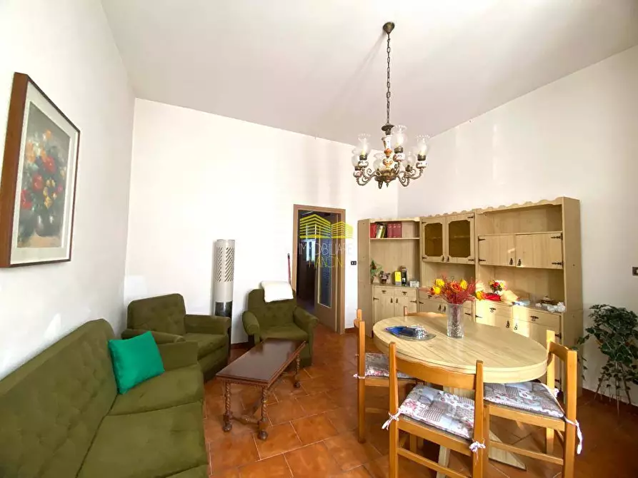 Immagine 23 di Camera in vendita  in via Garibaldi a Capriate San Gervasio