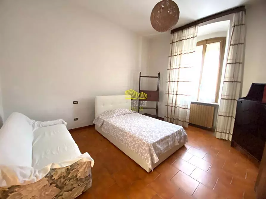 Immagine 26 di Camera in vendita  in via Garibaldi a Capriate San Gervasio