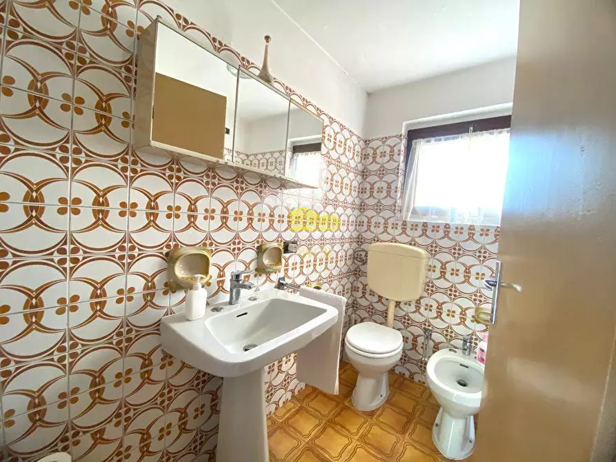 Immagine 9 di Camera in vendita  in via Garibaldi a Capriate San Gervasio