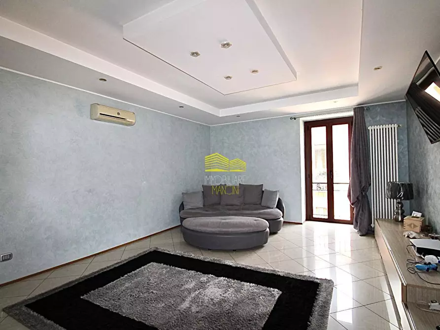 Immagine 7 di Appartamento in vendita  in Via Trieste a Capriate San Gervasio