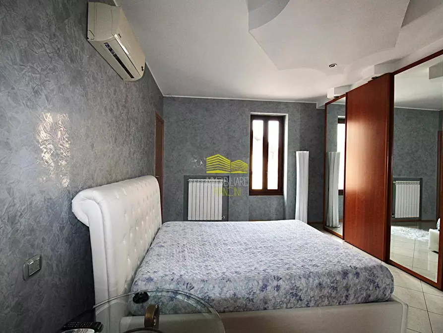 Immagine 25 di Appartamento in vendita  in Via Trieste a Capriate San Gervasio