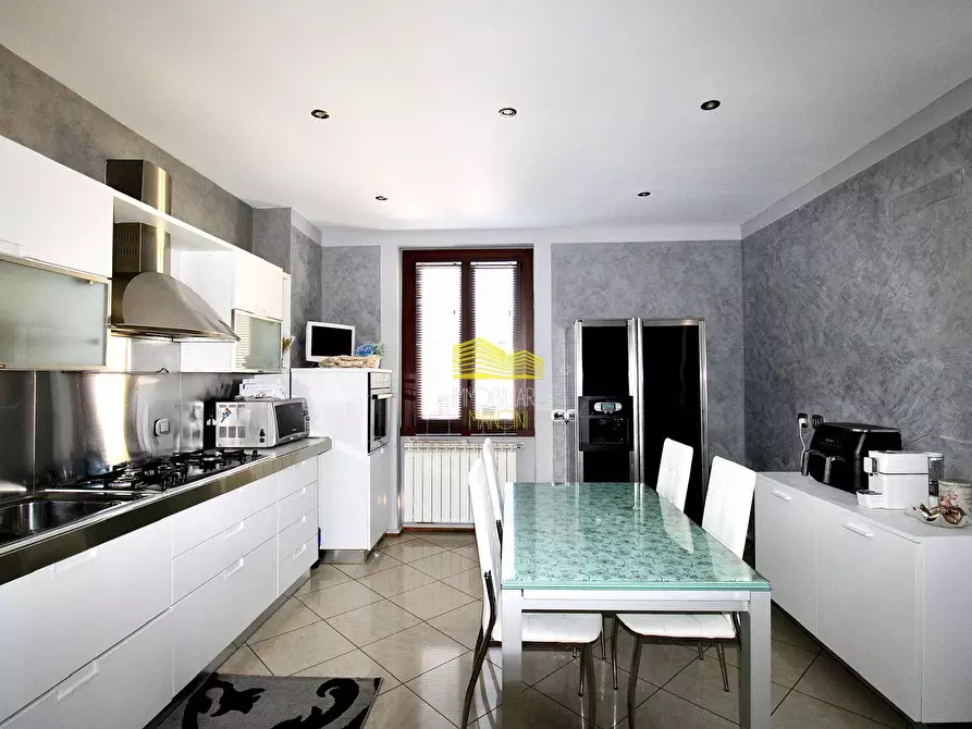 Immagine 12 di Appartamento in vendita  in Via Trieste a Capriate San Gervasio