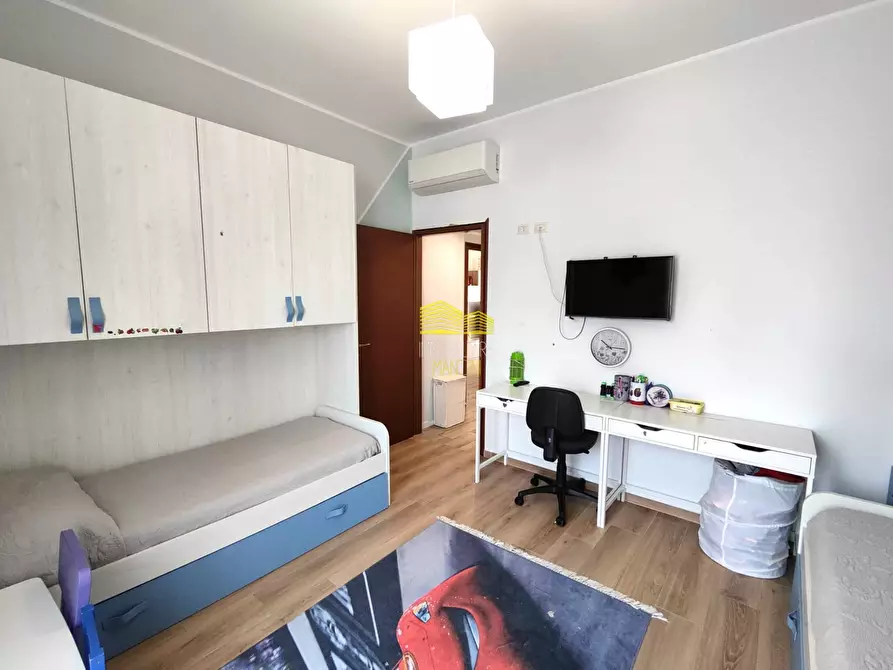 Immagine 17 di Appartamento in vendita  in VIA MAZZINI a Agrate Brianza