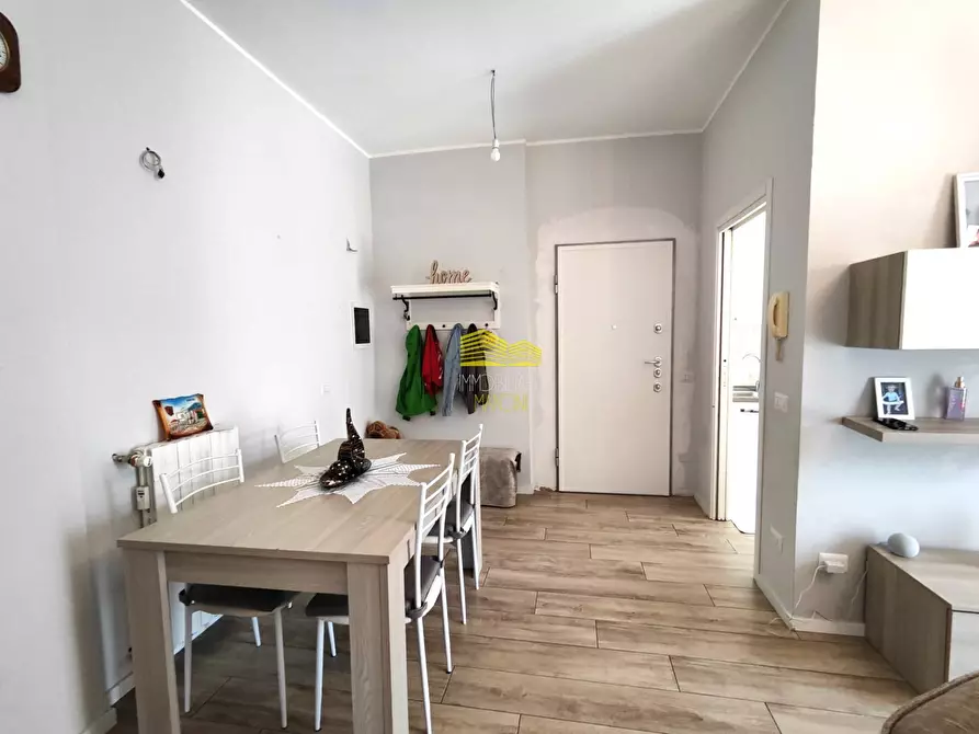 Immagine 3 di Appartamento in vendita  in VIA MAZZINI a Agrate Brianza