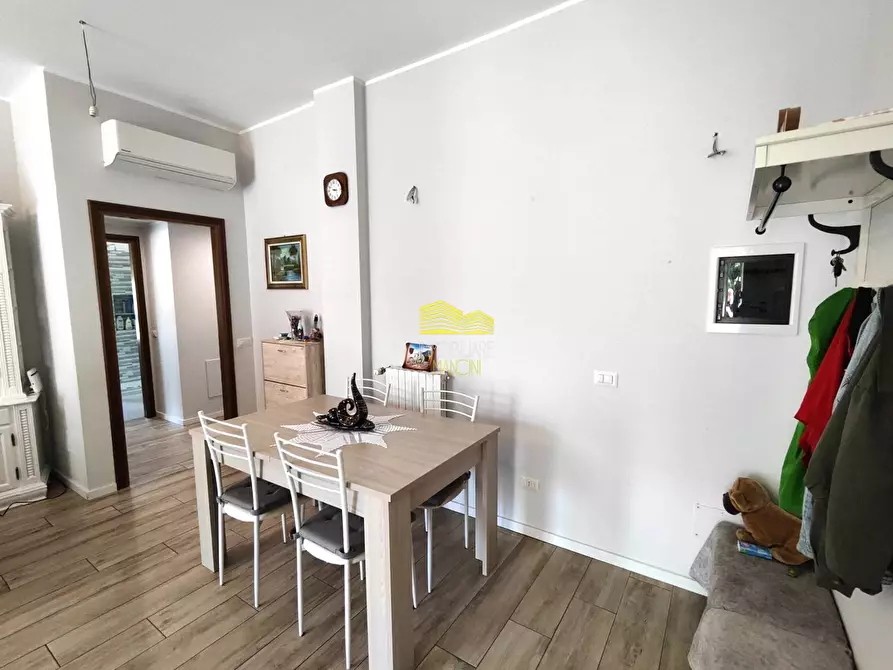 Immagine 5 di Appartamento in vendita  in VIA MAZZINI a Agrate Brianza