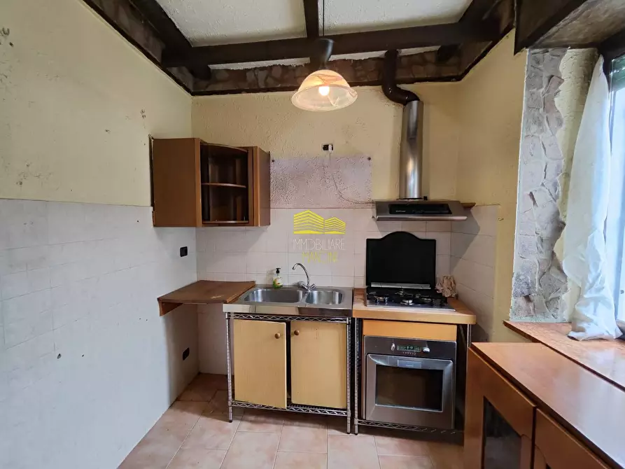 Immagine 12 di Appartamento in vendita  in via fermi a Trezzo Sull'adda