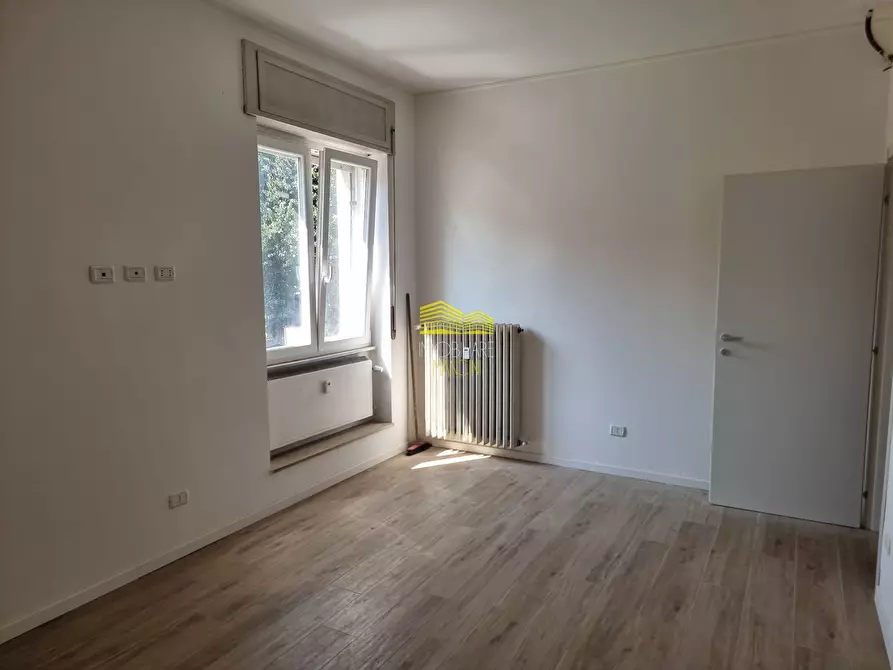 Immagine 27 di Appartamento in vendita  in via gorizia a Melzo