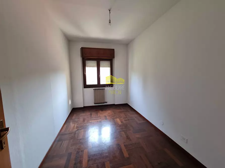 Immagine 21 di Villetta a schiera in vendita  in VIALE PIAVE a Pessano Con Bornago