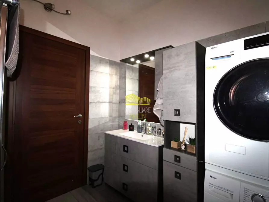 Immagine 20 di Appartamento in vendita  in VIA G. LEOPARDI a Vaprio D'adda