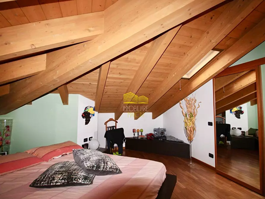 Immagine 29 di Appartamento in vendita  in Via De Amicis a Cornate D'adda