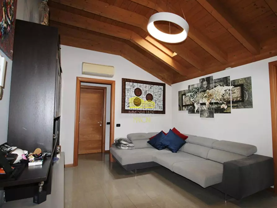 Immagine 4 di Appartamento in vendita  in Via De Amicis a Cornate D'adda