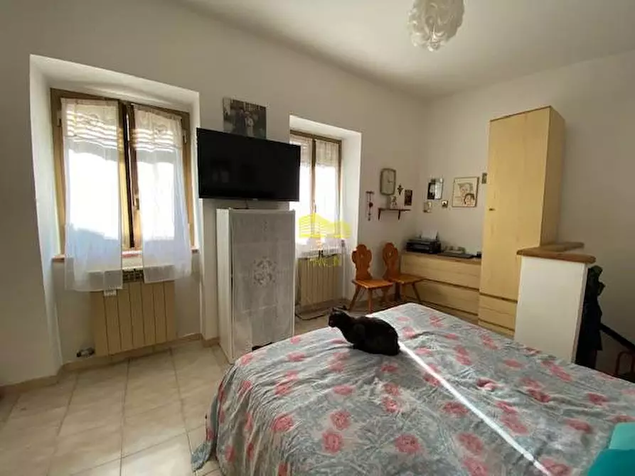 Immagine 9 di Camera in vendita  in via caduti a Vaprio D'adda