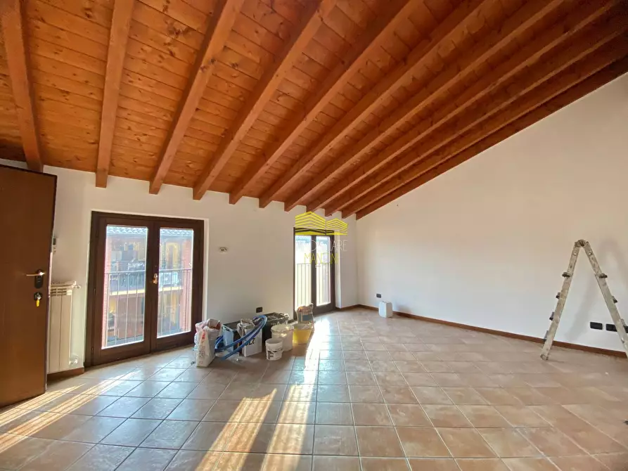 Immagine 11 di Appartamento in vendita  in VIA CONFALONIERI a Masate