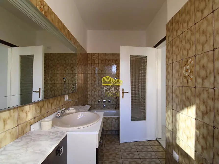 Immagine 16 di Casa indipendente in vendita  in VIA CAVOUR a Trezzo Sull'adda