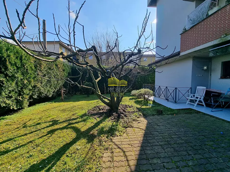 Immagine 21 di Villetta a schiera in vendita  in Via Castolda a Treviglio