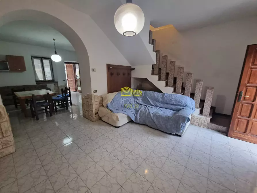 Immagine 2 di Camera in vendita  in Via Longobardica a Fara Gera D'adda