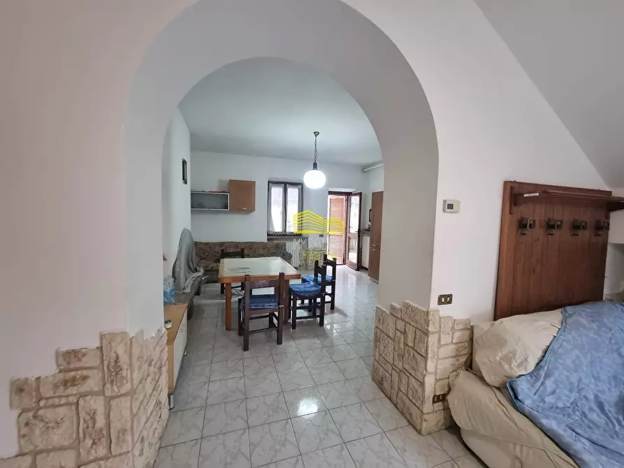 Immagine 8 di Camera in vendita  in Via Longobardica a Fara Gera D'adda