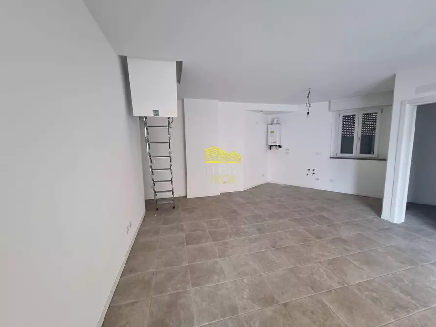 Immagine 4 di Appartamento in vendita  in Via Manzoni a Osio Sotto