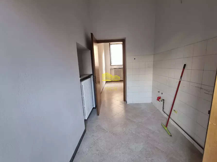 Immagine 6 di Appartamento in vendita  in via Dante Alighieri a Trezzo Sull'adda