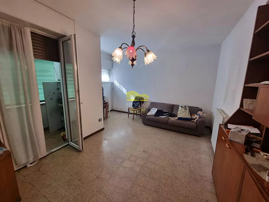 Immagine 1 di Appartamento in vendita  in VIA ALBENZA a Ponte San Pietro