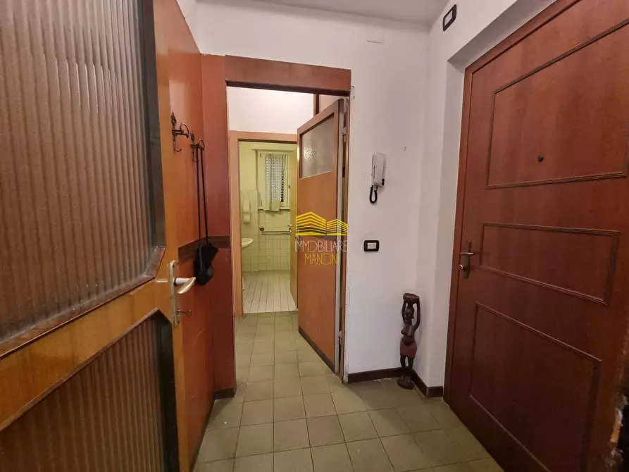 Immagine 12 di Appartamento in vendita  in VIA ALBENZA a Ponte San Pietro