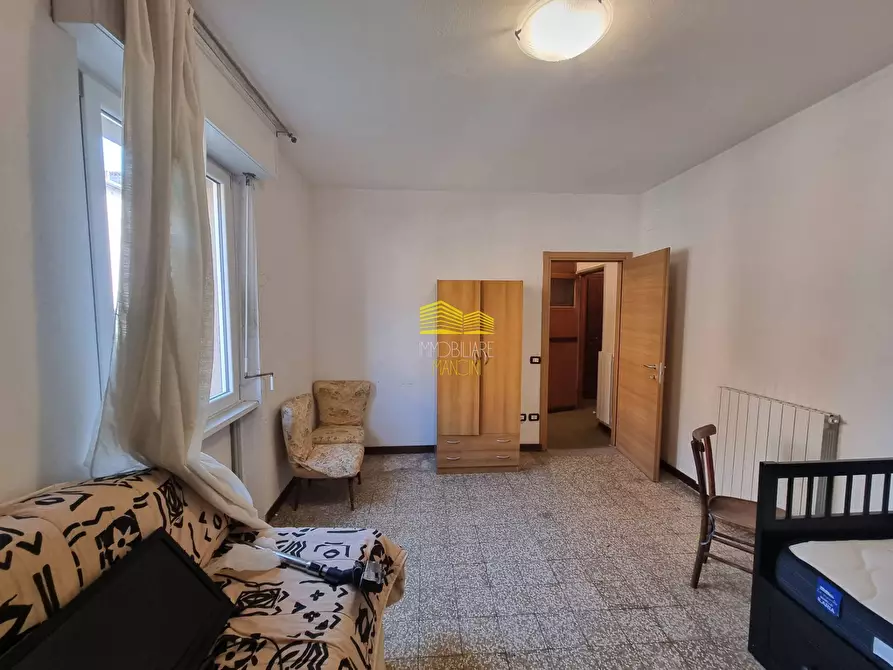 Immagine 19 di Appartamento in vendita  in VIA ALBENZA a Ponte San Pietro