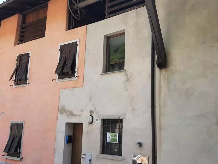 Immagine 3 di Appartamento in vendita  a Storo