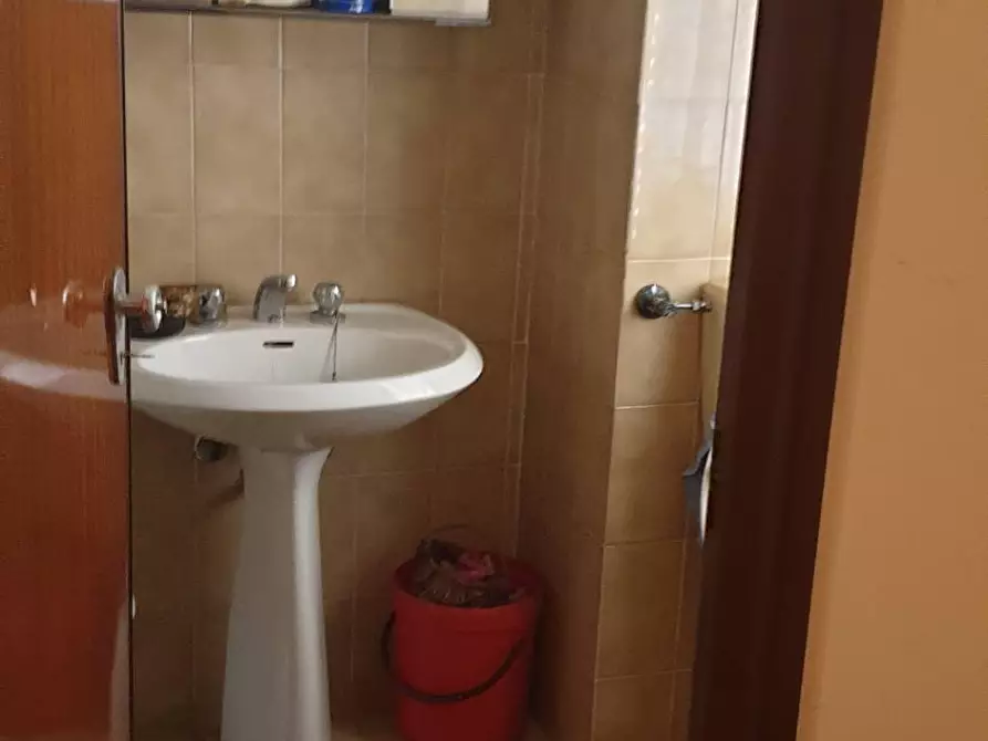 Immagine 11 di Rustico / casale in vendita  in Via G. Puccini a Storo