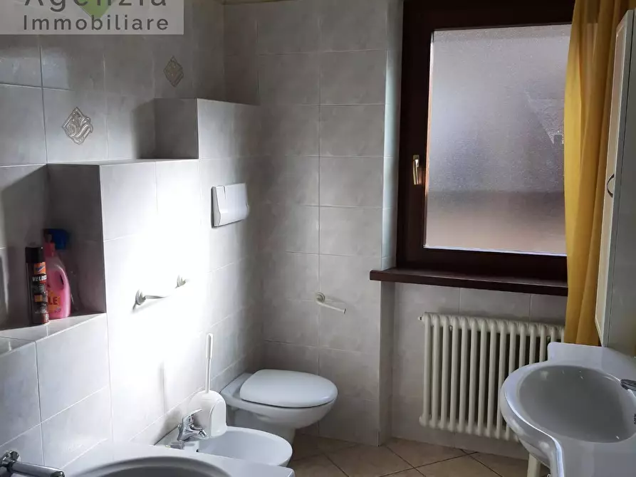 Immagine 27 di Casa indipendente in vendita  in G Puccini a Storo