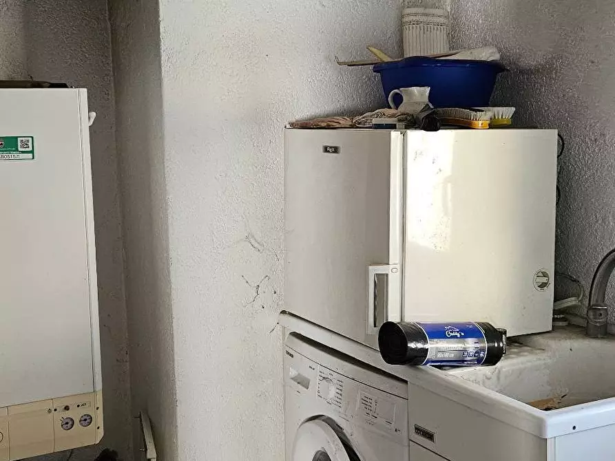 Immagine 15 di Casa indipendente in vendita  in G Puccini a Storo