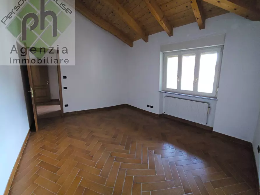 Immagine 11 di Attico in vendita  in VIA GIUSEPPE GARIBALDI a Borgo Chiese