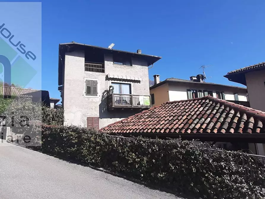 Immagine 1 di Casa indipendente in vendita  in G Puccini a Storo