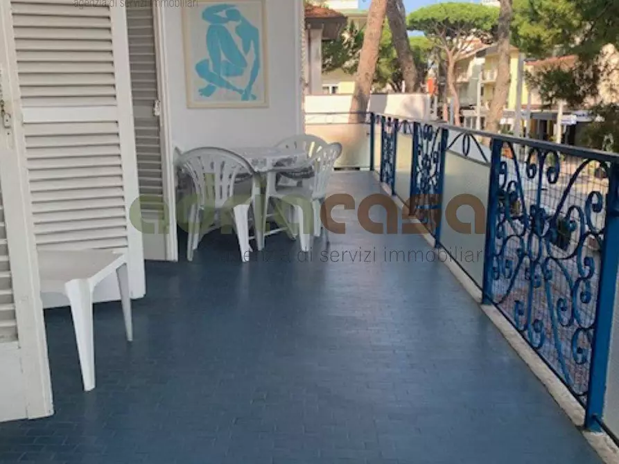 Immagine 16 di Villa in vendita  in Via d'Annunzio a Riccione