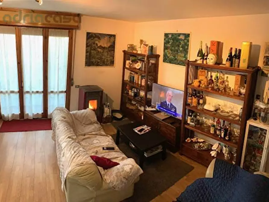 Immagine 4 di Appartamento in vendita  in Via dei Pini a Riccione