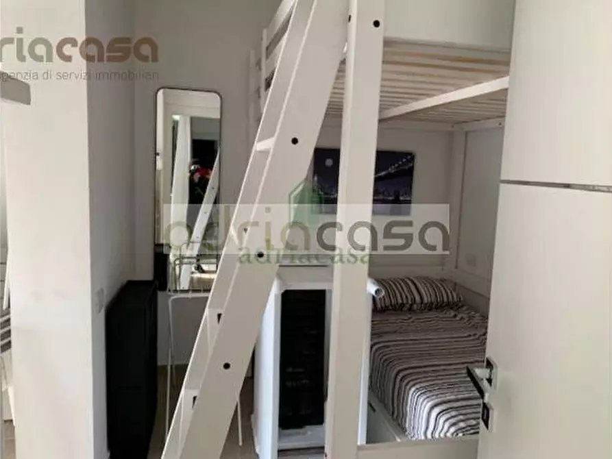 Immagine 7 di Appartamento in vendita  in viale dante alighieri a Riccione