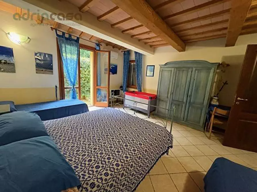 Immagine 13 di Appartamento in vendita  in strada della vallugola a Gabicce Mare