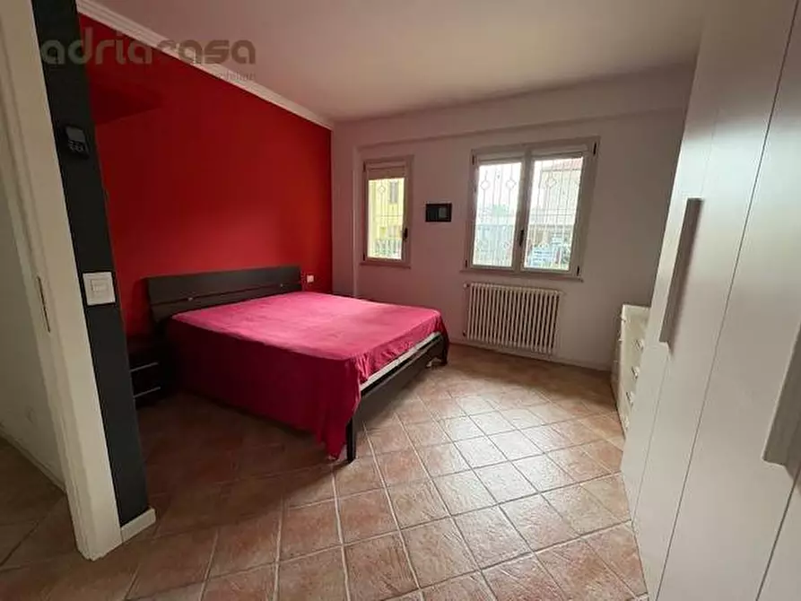 Immagine 6 di Appartamento in vendita  in via leoncavallo a Riccione