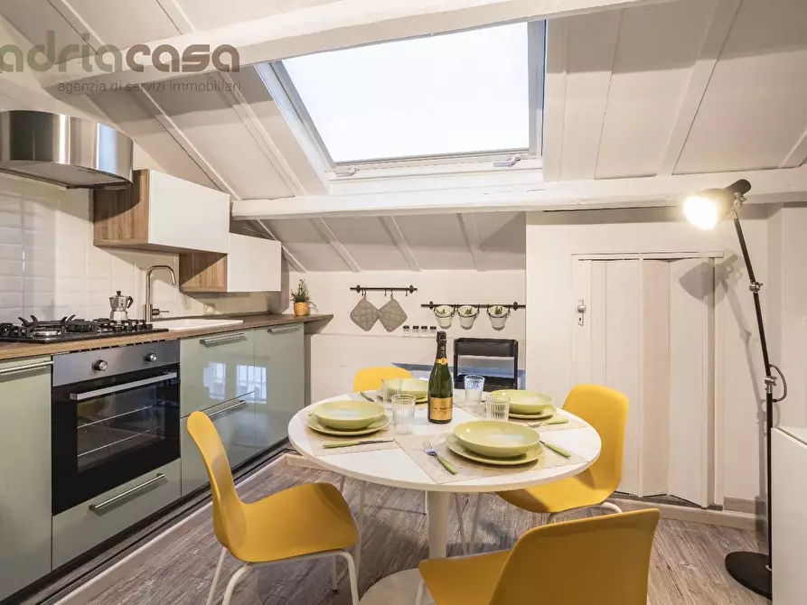 Immagine 1 di Appartamento in vendita  in via aretino a Riccione