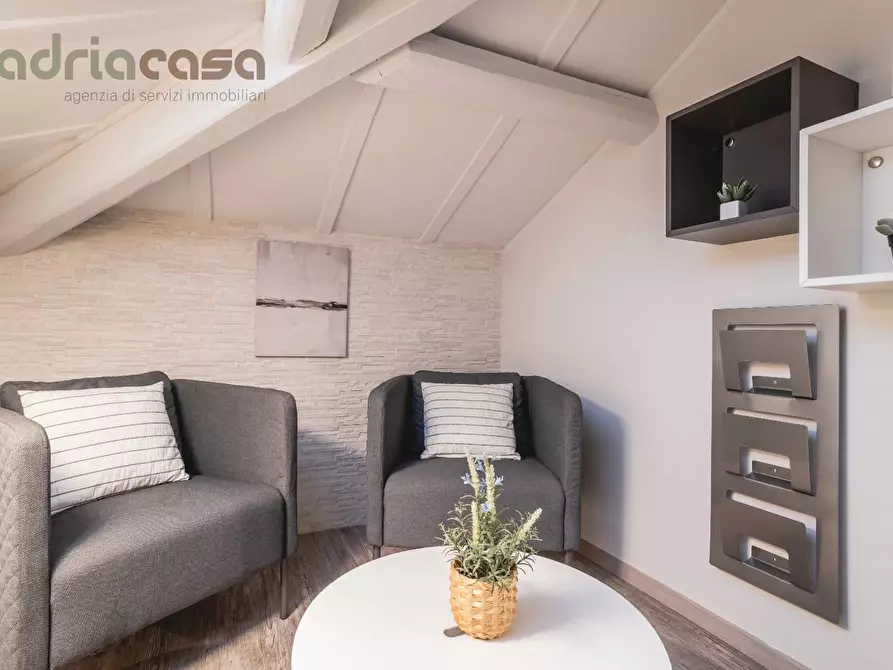 Immagine 3 di Appartamento in vendita  in via aretino a Riccione