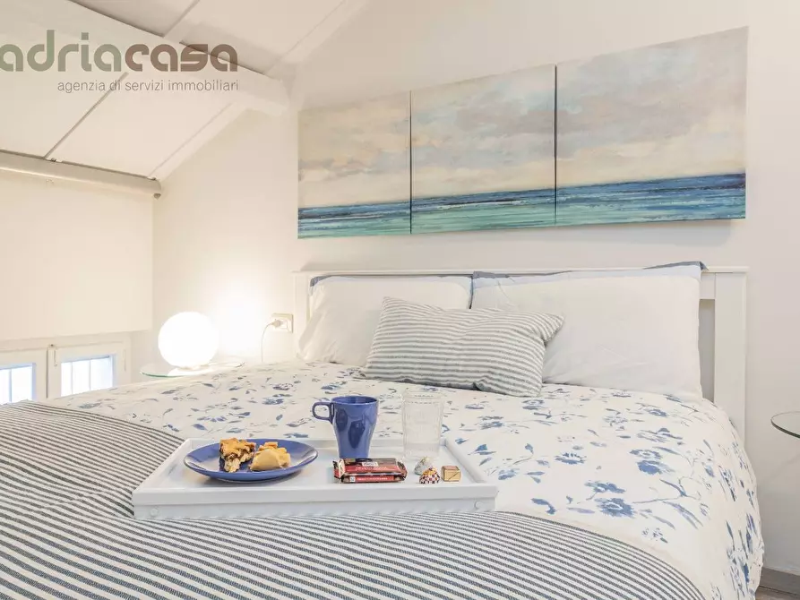 Immagine 7 di Appartamento in vendita  in via aretino a Riccione