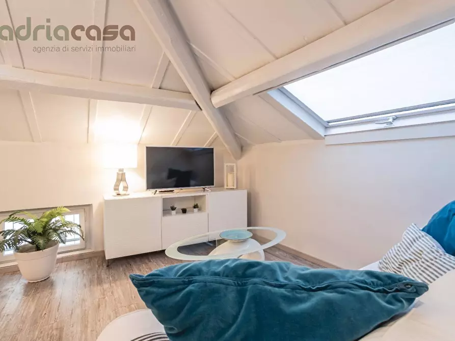 Immagine 16 di Appartamento in vendita  in via aretino a Riccione