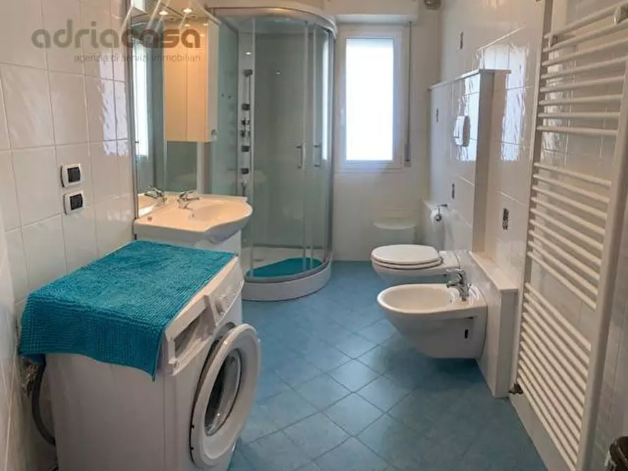 Immagine 6 di Appartamento in affitto  in viale alighieri a Riccione