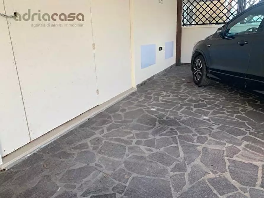 Immagine 10 di Appartamento in affitto  in viale alighieri a Riccione