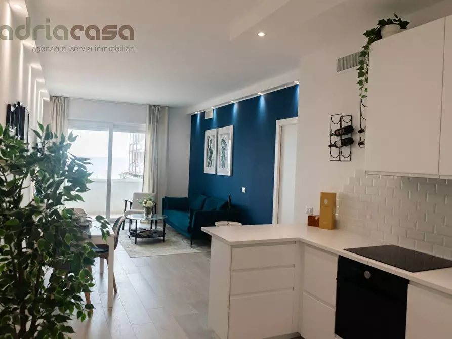 Immagine 6 di Appartamento in affitto  in via d'annunzio a Riccione