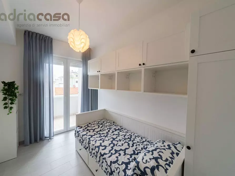 Immagine 5 di Appartamento in affitto  in via d'annunzio a Riccione