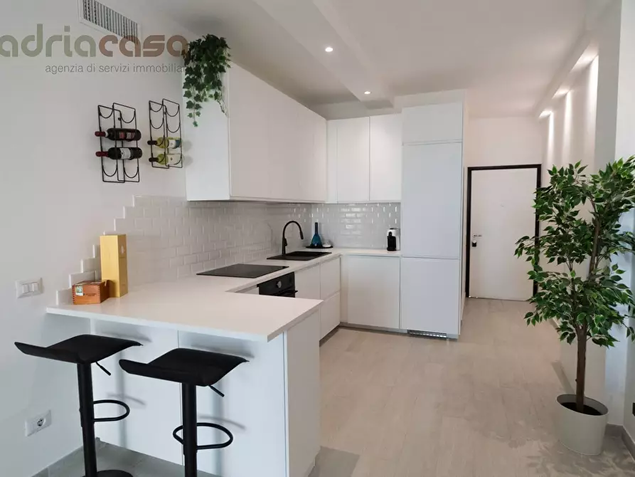 Immagine 8 di Appartamento in affitto  in via d'annunzio a Riccione