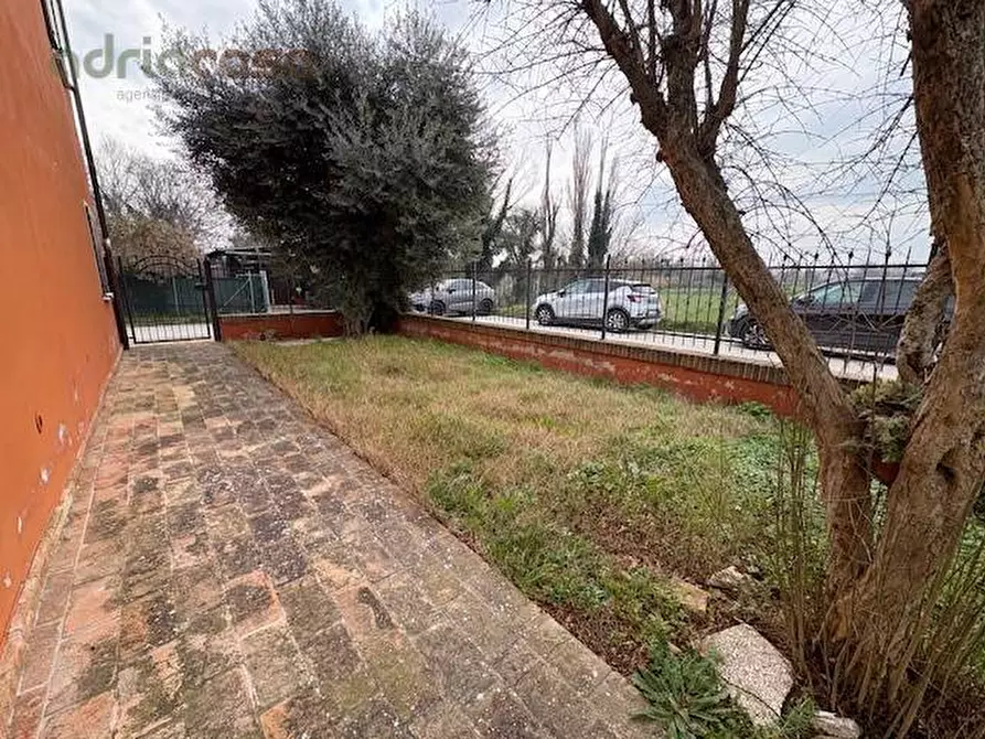 Immagine 9 di Appartamento in vendita  in Via Montalbano a San Giovanni In Marignano