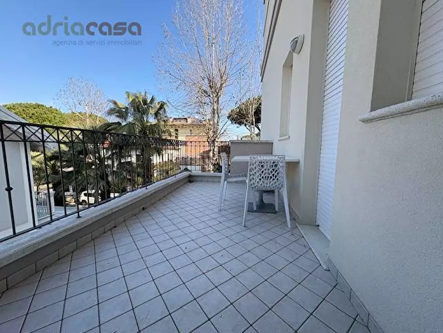 Immagine 6 di Appartamento in vendita  in viale trento trieste a Riccione