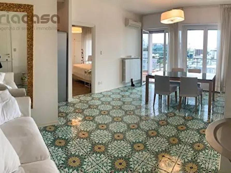 Immagine 2 di Appartamento in affitto  in Viale Ceccarini a Riccione